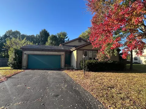 12028 Twincreek Dr, Pickerington, OH 43147