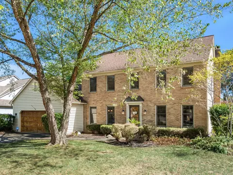 318 Barrington Dr, Westerville, OH 43082