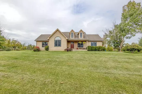 11339 Cochran Rd, Mount Vernon, OH 43050