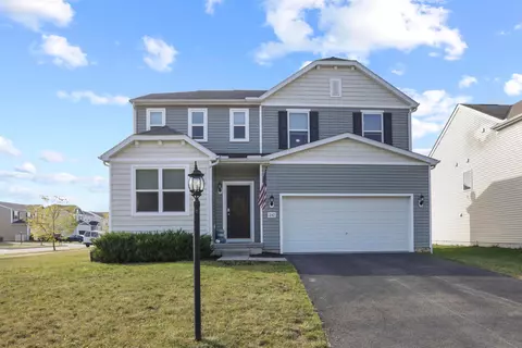 247 Glen Crossing Dr, Etna, OH 43062