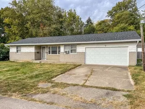 180 N Rohrer St, Urbana, OH 43078