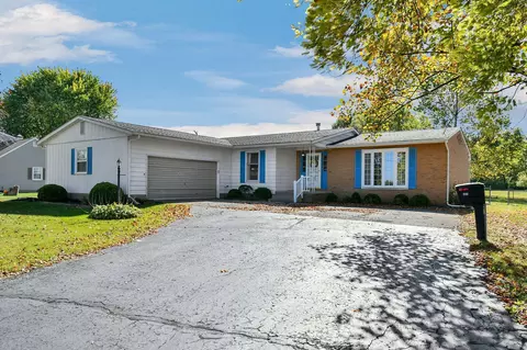 869 Dunkle Rd, Circleville, OH 43113 photo 3