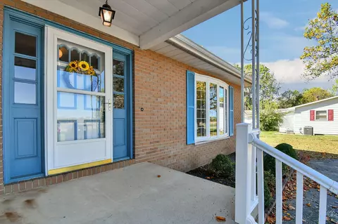 869 Dunkle Rd, Circleville, OH 43113 photo 11