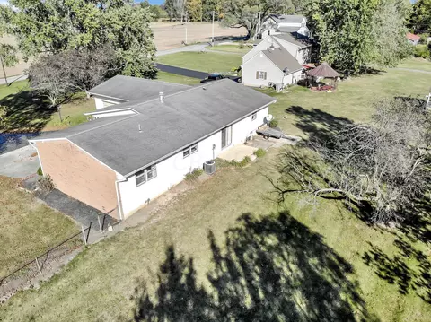 869 Dunkle Rd, Circleville, OH 43113 photo 35