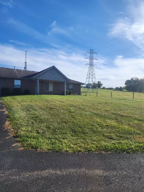 2900 Orchard Park, Zanesville, OH 43701