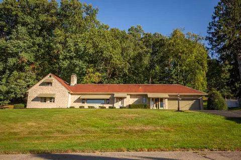 378 Garner Ln, Lancaster, OH 43130
