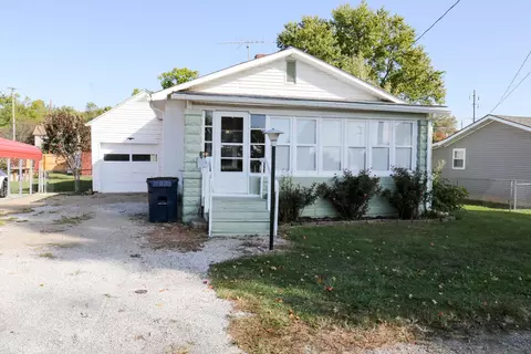 920 Jones Ave, Newark, OH 43055
