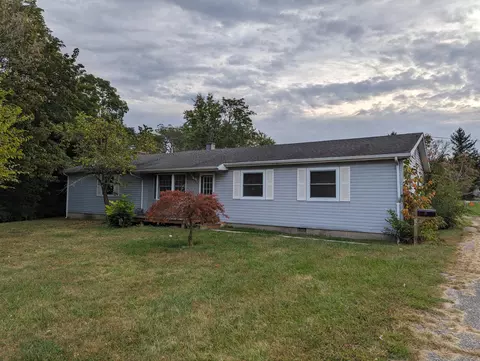 39 N Limestone St, Jamestown, OH 45335