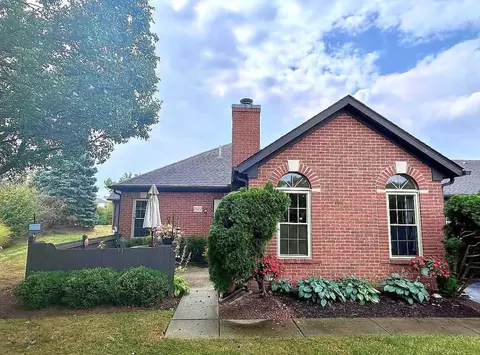 2522 Trotterslane Dr, Columbus, OH 43235
