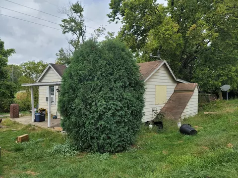 3130 Lithopolis Rd NW, Lancaster, OH 43130