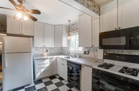 1827 Walnut Ter, Springfield, OH 45504 photo 8