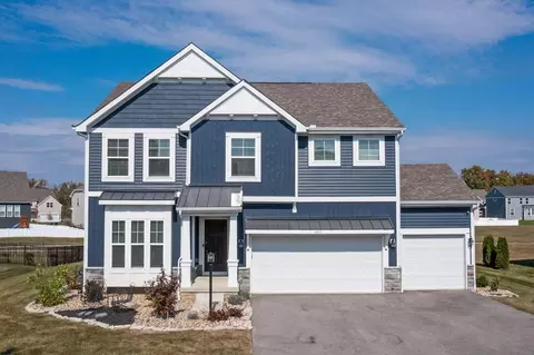 6405 Streamside Dr, Galena, OH 43021