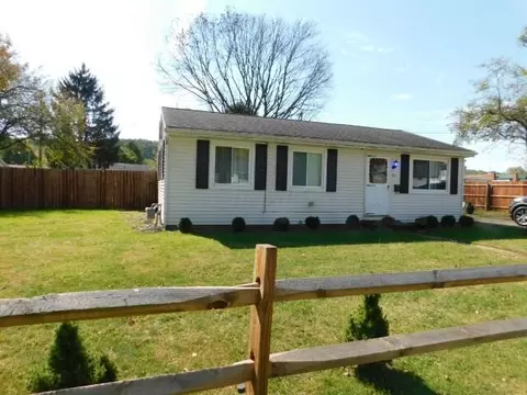 357 W Front St, Logan, OH 43138 photo 2