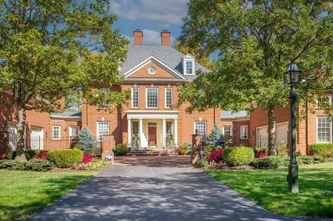 7852 Fenway Rd, New Albany, OH 43054