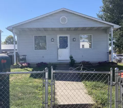 115 S 2nd St, Newark, OH 43055