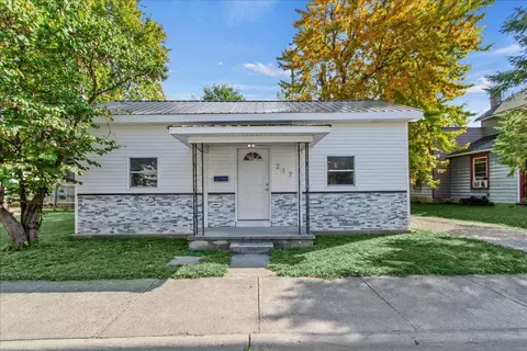 217 Ludlow Rd, Bellefontaine, OH 43311