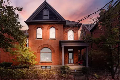 910 Mohawk St, Columbus, OH 43206