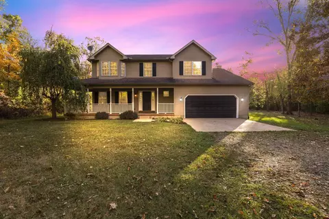 9238 Rockwell Rd, Mount Sterling, OH 43143