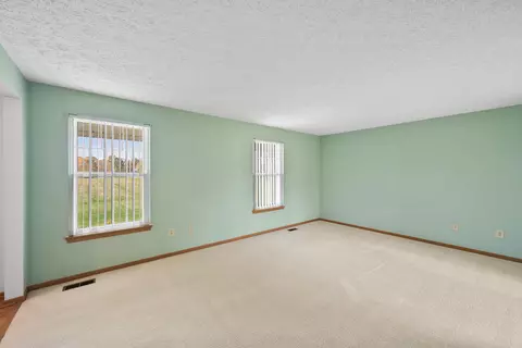 2674 E River Rd, Marion, OH 43302 photo 9