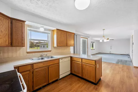 2674 E River Rd, Marion, OH 43302 photo 12