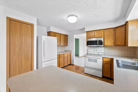 2674 E River Rd, Marion, OH 43302 photo 14