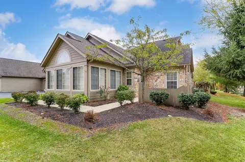 126 Jamie Lynn Cir, Pickerington, OH 43147