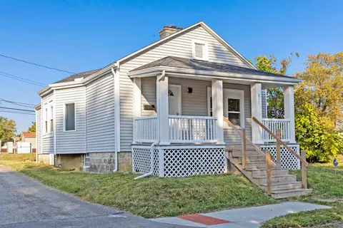 807 Bassett Ave, Columbus, OH 43219
