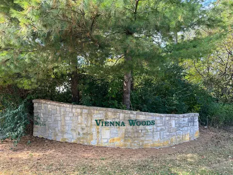 1375 George Allen Dr, South Vienna, OH 45369