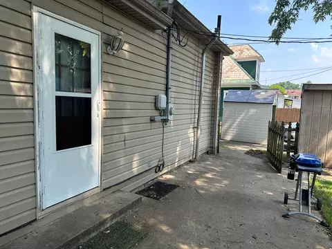 Exterior - 324 N Spring St, Logan, OH 43138 photo 6 of 7