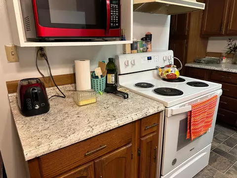 Kitchen - 324 N Spring St, Logan, OH 43138 photo 2 of 2