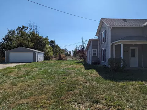 4225 Johnson Rd, Springfield, OH 45502 photo 2