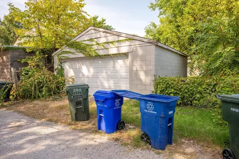 295 E Deshler Ave, Columbus, OH 43206 photo 40