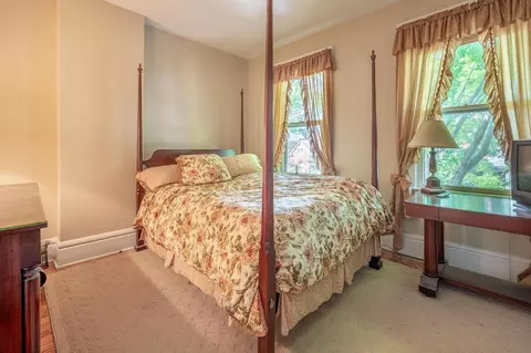295 E Deshler Ave, Columbus, OH 43206 photo 26