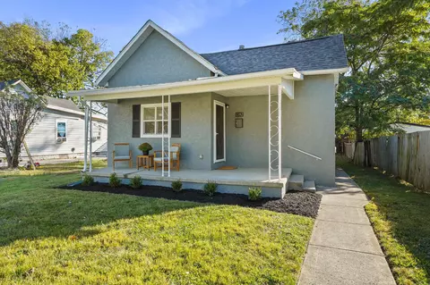 1382 Lockbourne Rd, Columbus, OH 43206