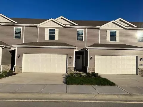 1458 Doubleday Dr, Columbus, OH 43228