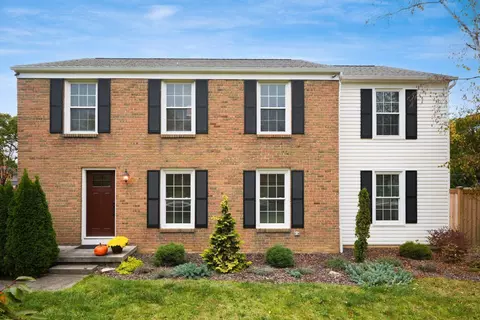 3620 Romnay Rd, Upper Arlington, OH 43220