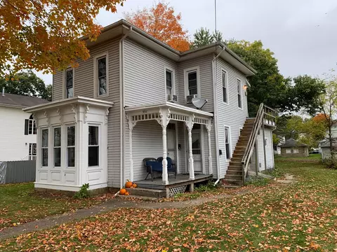 204 N Park St, Mount Vernon, OH 43050