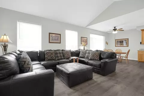 512 Chatham Ct, Circleville, OH 43113 photo 13