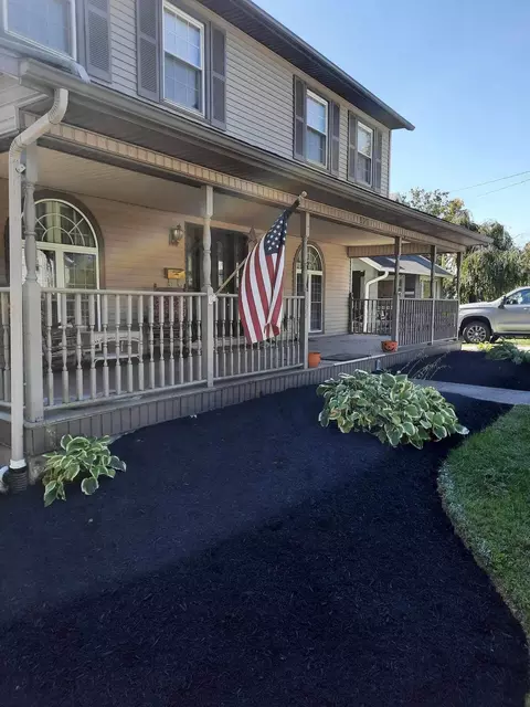 895 W Main St, Newark, OH 43055