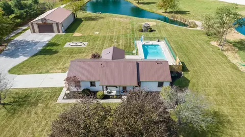 2566 Outville Rd, Alexandria, OH 43001