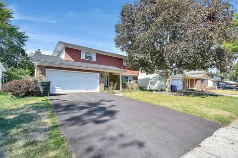 5135 Northcliff Loop E, Columbus, OH 43229 photo 3