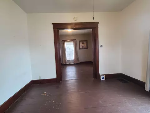 283 E George St, Marion, OH 43302 photo 9