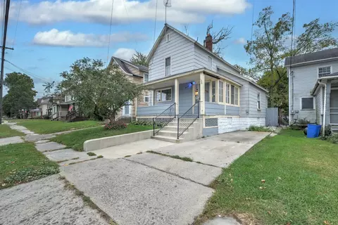 809 E Center St, Marion, OH 43302