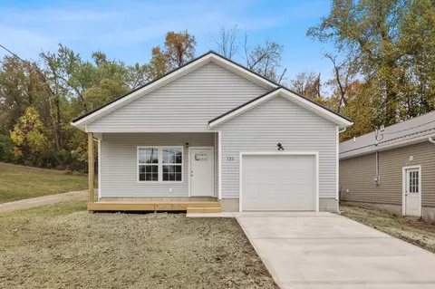 121 Isabelle Rd, Newark, OH 43055