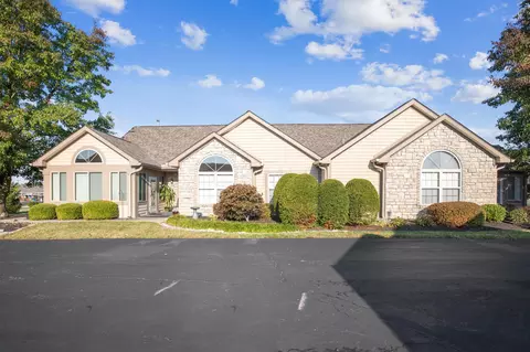 112 Villa Pointe Dr, Springboro, OH 45066