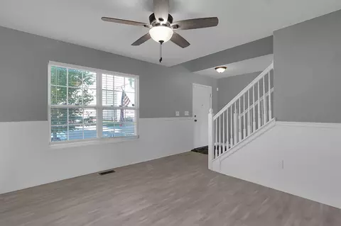 220 Salinger Dr, Lithopolis, OH 43136 photo 7