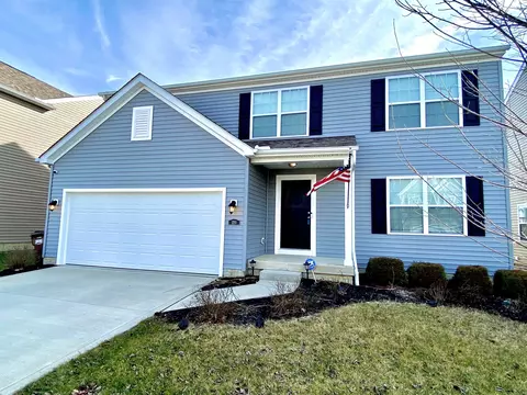 220 Salinger Dr, Lithopolis, OH 43136 photo 2