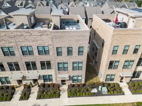 984 Pullman Pl, Grandview Heights, OH 43212