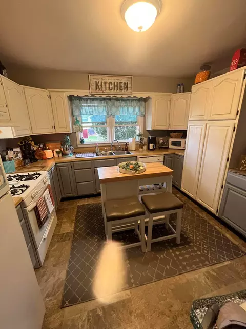 309 Halderman St, Amanda, OH 43102 photo 6