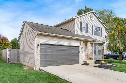 7756 Farm Hill Dr, Blacklick, OH 43004